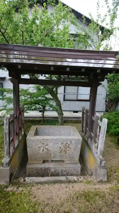 船町天神社の手水舎