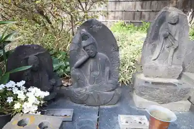 燈明寺(東京都)