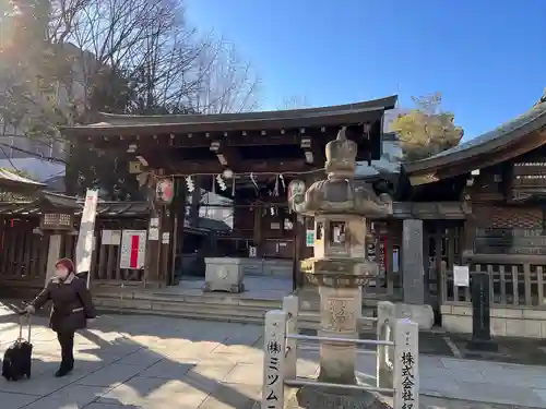 下谷神社の山門・神門