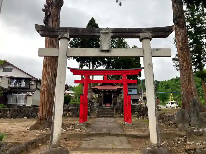 春日神社(新潟県)