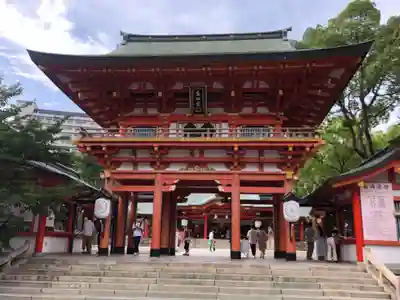 生田神社の山門・神門