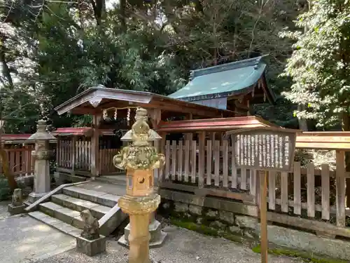 金崎宮の末社・摂社