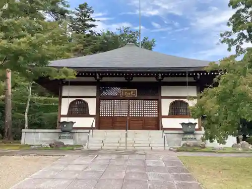 能仁寺の本殿