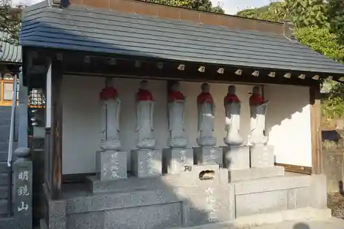 明鏡山龍雲寺の地蔵