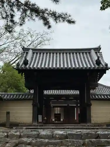 東大寺戒壇院戒壇堂の{uncategorized: "未分類", other: "その他", undefined: "問題あり", building: "その他建物", grave: "お墓", sacred_gate: "鳥居", guardian: "狛犬", statue: "像", buddha: "仏像", history: "歴史", nature: "自然", garden: "庭園", animal: "動物", pagoda: "塔", temizu: "手水舎", mountain_gate: "山門・神門", sanctuary: "本殿・本堂", subordinate: "末社・摂社", art: "芸術", scenery: "景色", jizo: "地蔵", ema: "絵馬", goshuin: "御朱印", omikuji: "おみくじ", items: "授与品その他", amulet: "お守り", goshuincho: "御朱印帳", eats: "食事", festival: "お祭り", votive_dance: "神楽", shichigosan: "七五三参", wedding: "結婚式", experience: "体験その他", initially: "初詣", around: "周辺", anti_infection: "感染症対策"}