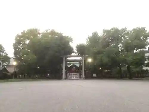 溝旗神社（肇國神社）の鳥居