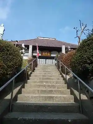 高松山観音寺の本殿・本堂