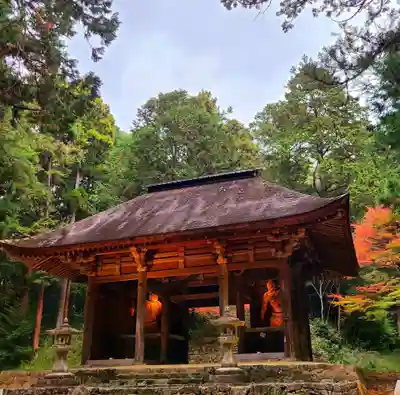 財賀寺の山門・神門