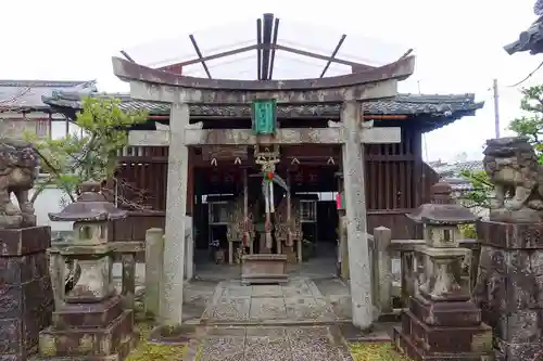 養源院の鳥居