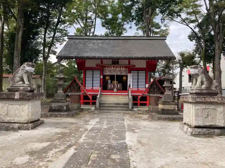 諏訪八幡神社の本殿・本堂