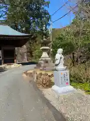 普門寺(切り絵御朱印発祥の寺)の地蔵