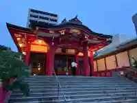 成子天神社の{uncategorized: "未分類", other: "その他", undefined: "問題あり", building: "その他建物", grave: "お墓", sacred_gate: "鳥居", guardian: "狛犬", statue: "像", buddha: "仏像", history: "歴史", nature: "自然", garden: "庭園", animal: "動物", pagoda: "塔", temizu: "手水舎", mountain_gate: "山門・神門", sanctuary: "本殿・本堂", subordinate: "末社・摂社", art: "芸術", scenery: "景色", jizo: "地蔵", ema: "絵馬", goshuin: "御朱印", omikuji: "おみくじ", items: "授与品その他", amulet: "お守り", goshuincho: "御朱印帳", eats: "食事", festival: "お祭り", votive_dance: "神楽", shichigosan: "七五三参", wedding: "結婚式", experience: "体験その他", initially: "初詣", around: "周辺", anti_infection: "感染症対策"}