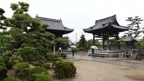 西林寺(愛媛県)