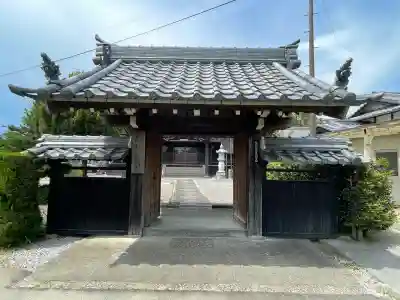 恵心寺の{uncategorized: "未分類", other: "その他", undefined: "問題あり", building: "その他建物", grave: "お墓", sacred_gate: "鳥居", guardian: "狛犬", statue: "像", buddha: "仏像", history: "歴史", nature: "自然", garden: "庭園", animal: "動物", pagoda: "塔", temizu: "手水舎", mountain_gate: "山門・神門", sanctuary: "本殿・本堂", subordinate: "末社・摂社", art: "芸術", scenery: "景色", jizo: "地蔵", ema: "絵馬", goshuin: "御朱印", omikuji: "おみくじ", items: "授与品その他", amulet: "お守り", goshuincho: "御朱印帳", eats: "食事", festival: "お祭り", votive_dance: "神楽", shichigosan: "七五三参", wedding: "結婚式", experience: "体験その他", initially: "初詣", around: "周辺", anti_infection: "感染症対策"}