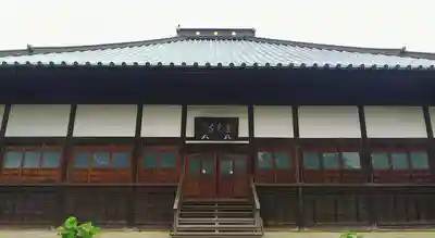 蓮光寺の本殿・本堂