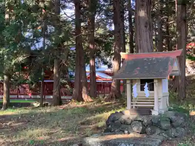冨士御室浅間神社の末社・摂社