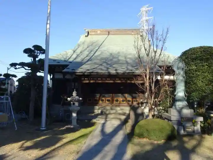 三福寺の本殿・本堂