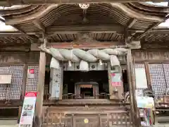 中山神社の本殿