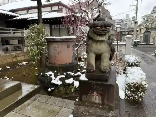 白山神社の{uncategorized: "未分類", other: "その他", undefined: "問題あり", building: "その他建物", grave: "お墓", sacred_gate: "鳥居", guardian: "狛犬", statue: "像", buddha: "仏像", history: "歴史", nature: "自然", garden: "庭園", animal: "動物", pagoda: "塔", temizu: "手水舎", mountain_gate: "山門・神門", sanctuary: "本殿・本堂", subordinate: "末社・摂社", art: "芸術", scenery: "景色", jizo: "地蔵", ema: "絵馬", goshuin: "御朱印", omikuji: "おみくじ", items: "授与品その他", amulet: "お守り", goshuincho: "御朱印帳", eats: "食事", festival: "お祭り", votive_dance: "神楽", shichigosan: "七五三参", wedding: "結婚式", experience: "体験その他", initially: "初詣", around: "周辺", anti_infection: "感染症対策"}