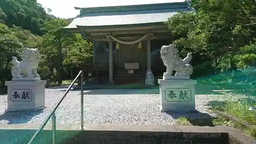 海宮神社の狛犬