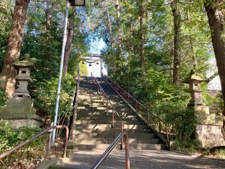 狭山八幡神社の{uncategorized: "未分類", other: "その他", undefined: "問題あり", building: "その他建物", grave: "お墓", sacred_gate: "鳥居", guardian: "狛犬", statue: "像", buddha: "仏像", history: "歴史", nature: "自然", garden: "庭園", animal: "動物", pagoda: "塔", temizu: "手水舎", mountain_gate: "山門・神門", sanctuary: "本殿・本堂", subordinate: "末社・摂社", art: "芸術", scenery: "景色", jizo: "地蔵", ema: "絵馬", goshuin: "御朱印", omikuji: "おみくじ", items: "授与品その他", amulet: "お守り", goshuincho: "御朱印帳", eats: "食事", festival: "お祭り", votive_dance: "神楽", shichigosan: "七五三参", wedding: "結婚式", experience: "体験その他", initially: "初詣", around: "周辺", anti_infection: "感染症対策"}