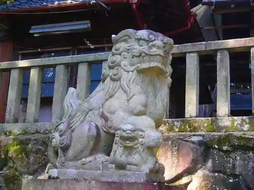 竹折武並神社の狛犬