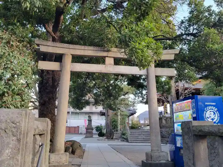大鳥神社の鳥居