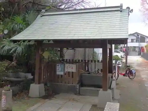 田蓑神社の手水舎