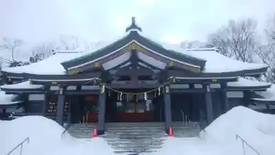 札幌護國神社の本殿・本堂
