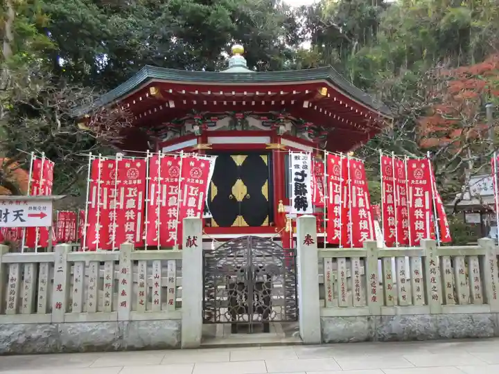 江島神社の末社・摂社