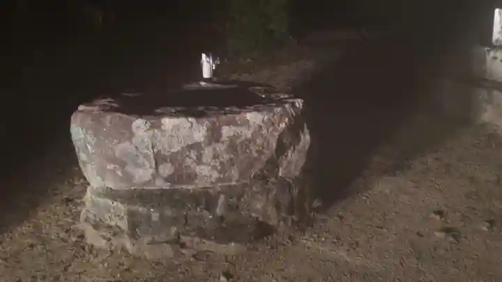 山神社の手水舎