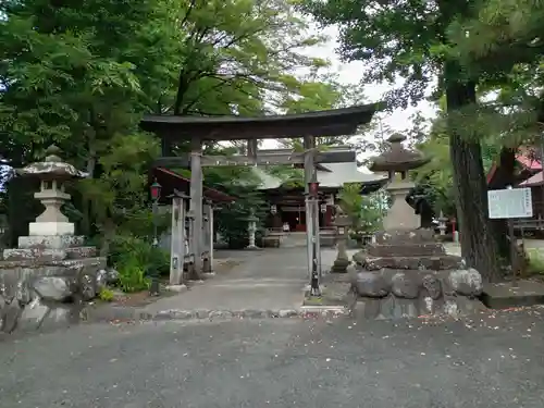 皆野椋神社の鳥居