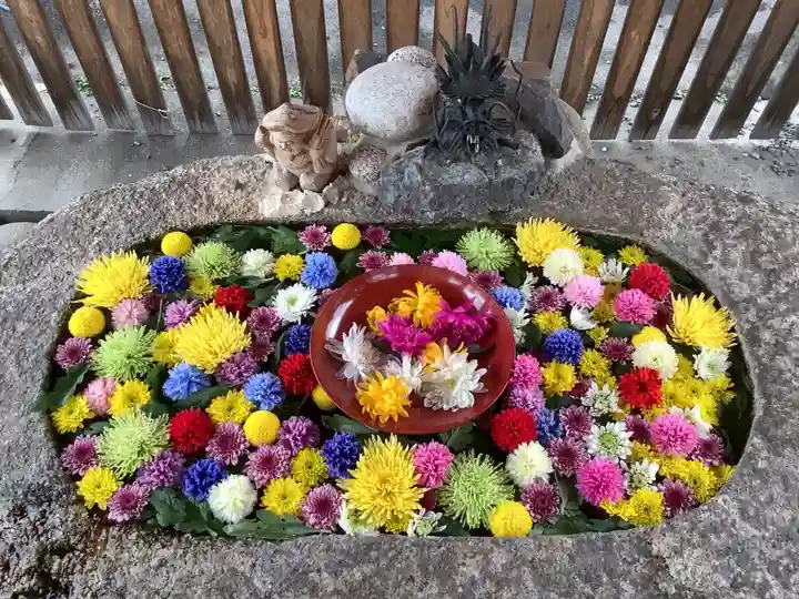 別小江神社の手水舎
