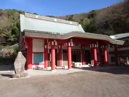 身代り不動尊(大明王院)の本殿・本堂