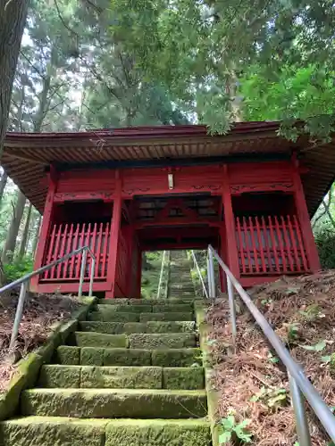 武生神社の山門