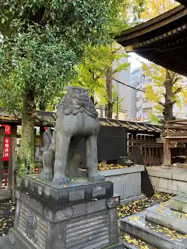 下谷神社の狛犬