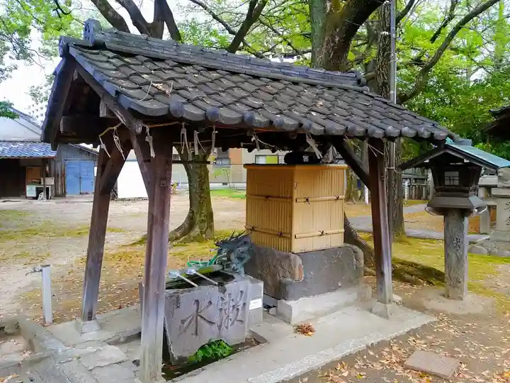 八幡社(吹上八幡社)の手水舎