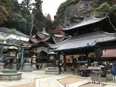 宝山寺の建物その他