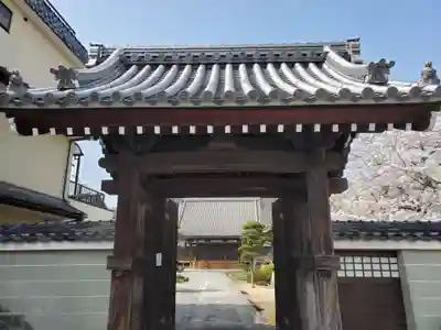 蓮照寺の山門・神門