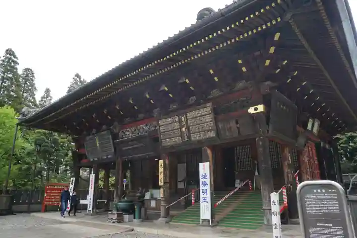 成田山新勝寺の本殿・本堂