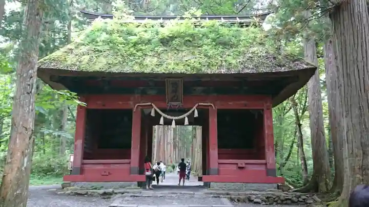 戸隠神社奥社の山門・神門