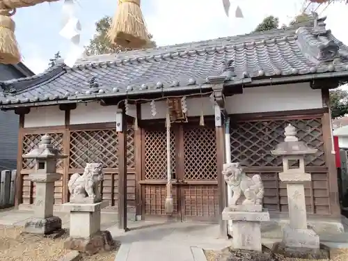 若倭彦神社の本殿・本堂