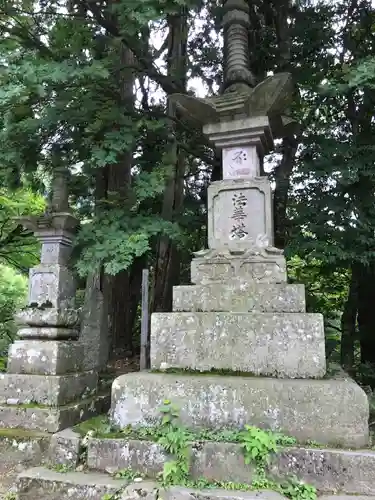 大山寺の塔