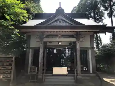 母智丘神社の本殿・本堂