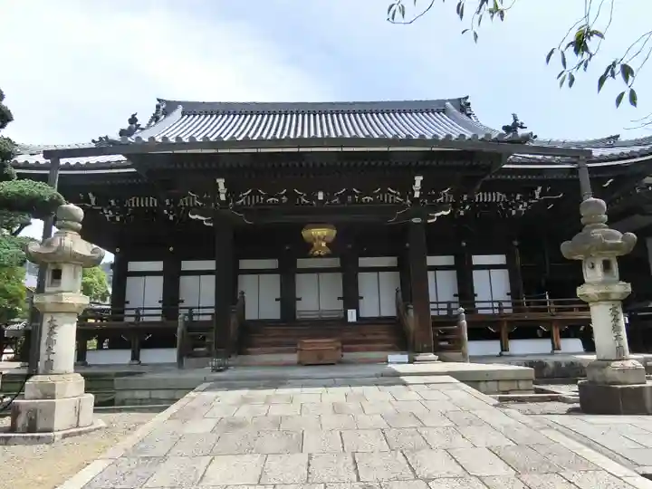 大谷本廟の本殿・本堂