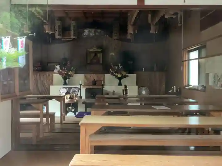 長坂弘法大師の本殿・本堂