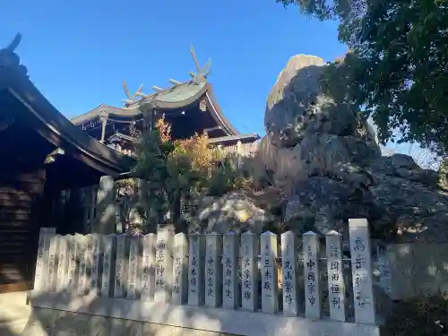 高岳神社の{uncategorized: "未分類", other: "その他", undefined: "問題あり", building: "その他建物", grave: "お墓", sacred_gate: "鳥居", guardian: "狛犬", statue: "像", buddha: "仏像", history: "歴史", nature: "自然", garden: "庭園", animal: "動物", pagoda: "塔", temizu: "手水舎", mountain_gate: "山門・神門", sanctuary: "本殿・本堂", subordinate: "末社・摂社", art: "芸術", scenery: "景色", jizo: "地蔵", ema: "絵馬", goshuin: "御朱印", omikuji: "おみくじ", items: "授与品その他", amulet: "お守り", goshuincho: "御朱印帳", eats: "食事", festival: "お祭り", votive_dance: "神楽", shichigosan: "七五三参", wedding: "結婚式", experience: "体験その他", initially: "初詣", around: "周辺", anti_infection: "感染症対策"}