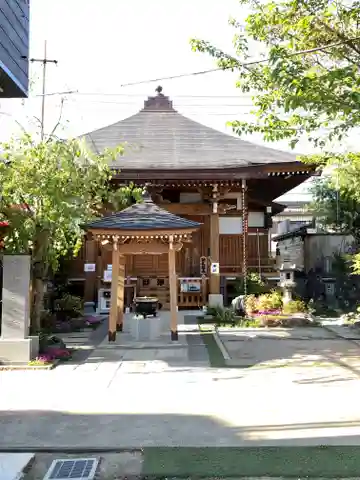 定正寺観音堂の本殿・本堂