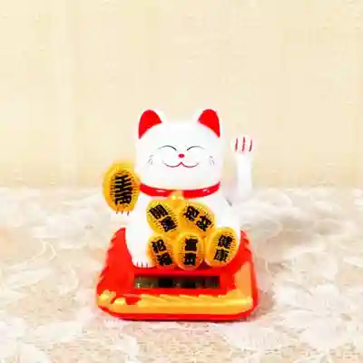 彌彦神社　(伊夜日子神社)の像