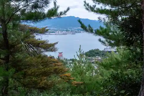 御山神社(厳島神社奧宮)(広島県)